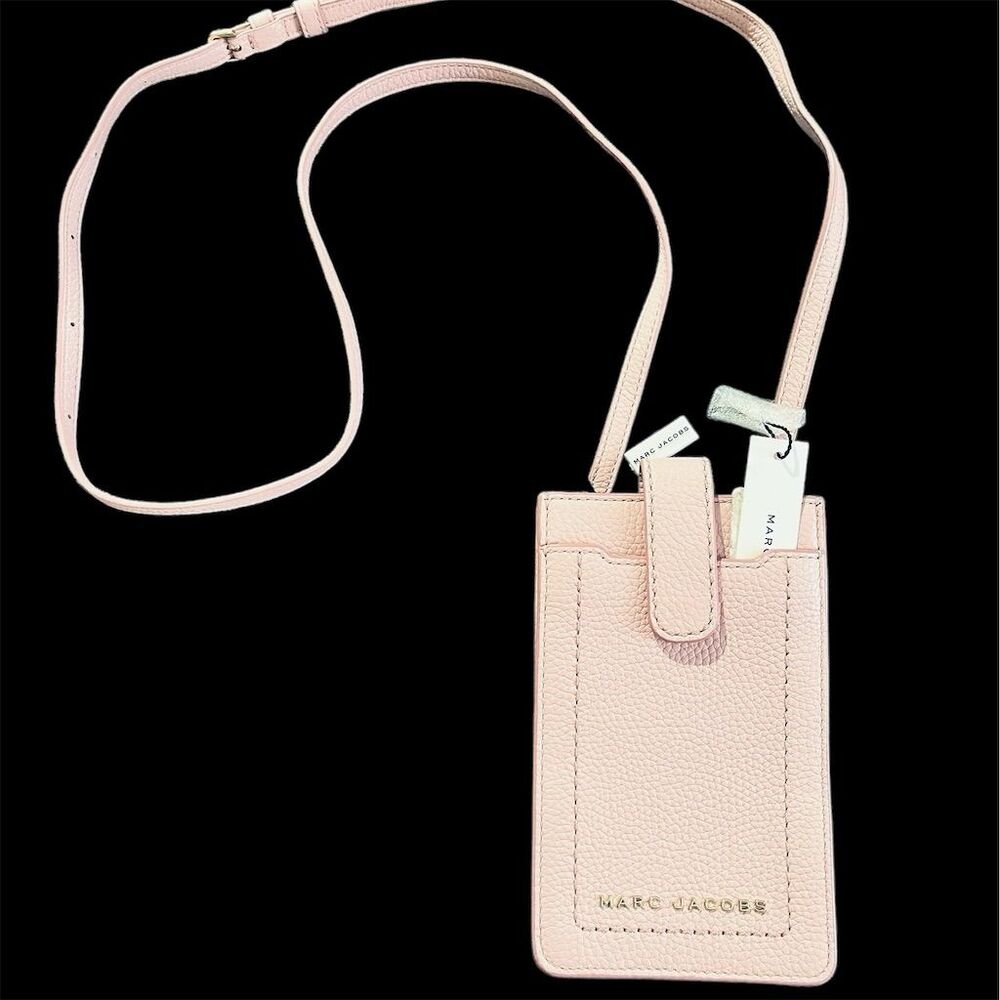 Marc Jacobs Women's Blush Pink Leather Crossbody Phone Bag